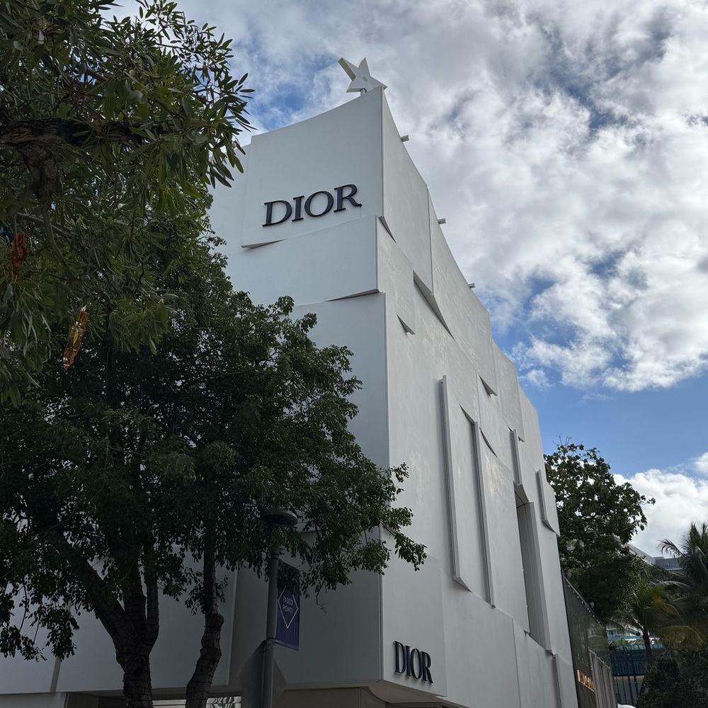 BRAYDEN IS LIVE!!!!! GET THE DIOR - Picture 15 of 15
